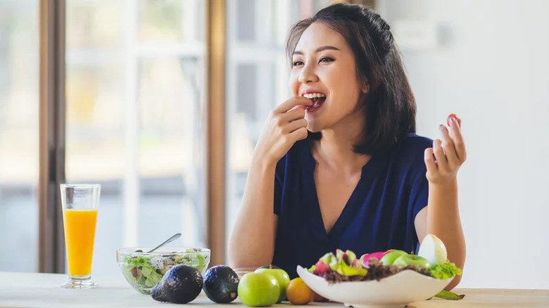 Siêu Thực Phẩm Cho Phụ Nữ Hiện Đại: Dinh Dưỡng Tự Nhiên – Lối Sống Thông Minh!