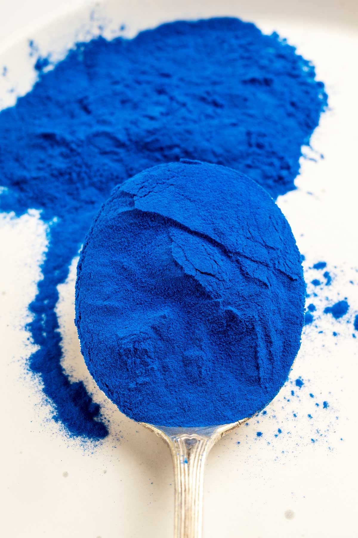 Phycocyanin và Blue Spirulina: Bí quyết xanh cho sức khỏe vượt trội Phycocyanin và Blue Spirulina: Bí quyết xanh cho sức khỏe vượt trội